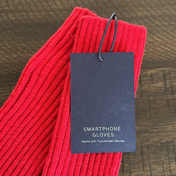 Gap Merino Wool Blend Gloves OS - Picture 2 of 5